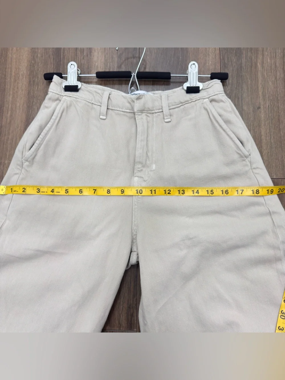 REFORMATION 100% organic cotton lggy Super Wide Leg Slouch women’s  jeans- Cream - Picture 7 of 10